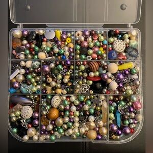 Craft Beads, HOLIDAY BEAD SALAD - NO HO HO, Jewelry Supplies, loose bulk beads